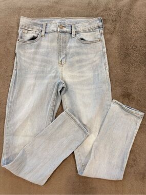 Old Navy Light Wash Kids Taper Jeans Size 16